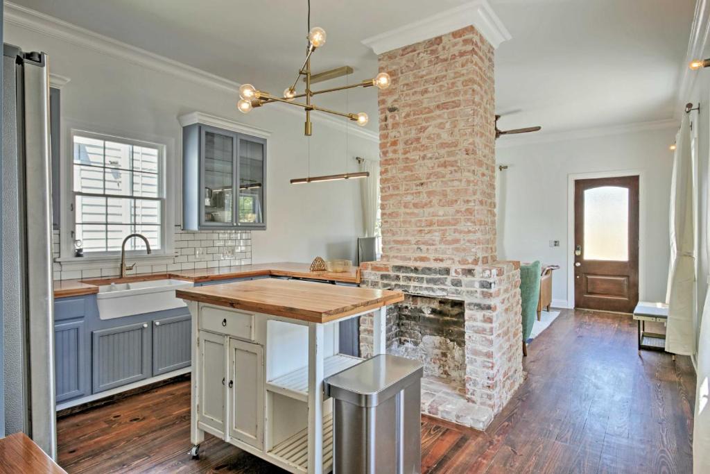 Bywater House | New Orleans Home w/Patio - 2 Mi to French Quarter!