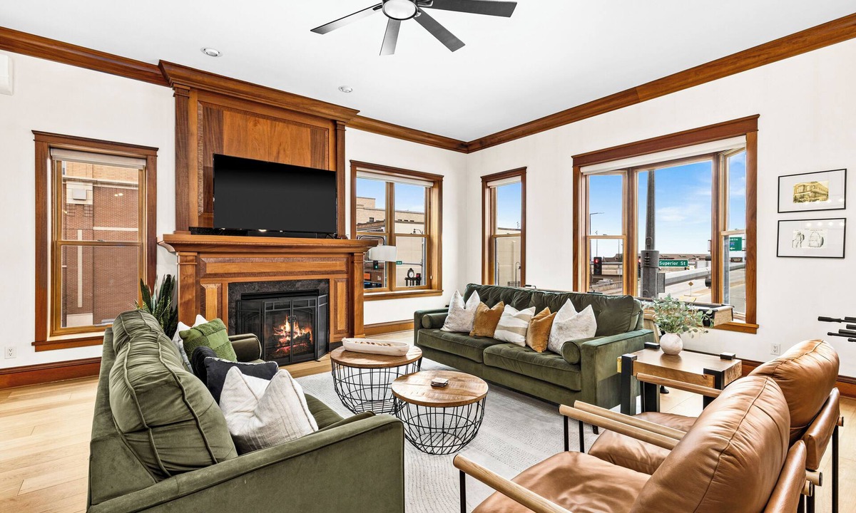 Downtown - Waterfront Condo | New Urban Retreat - Canal Park, Lakeview, Game Tables, Spa Bath, Sleeps 8