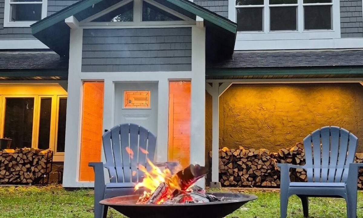 Crosslake House | Newly Remodeled Modern house with AC in Crosslake w/Firepit and Free Wood