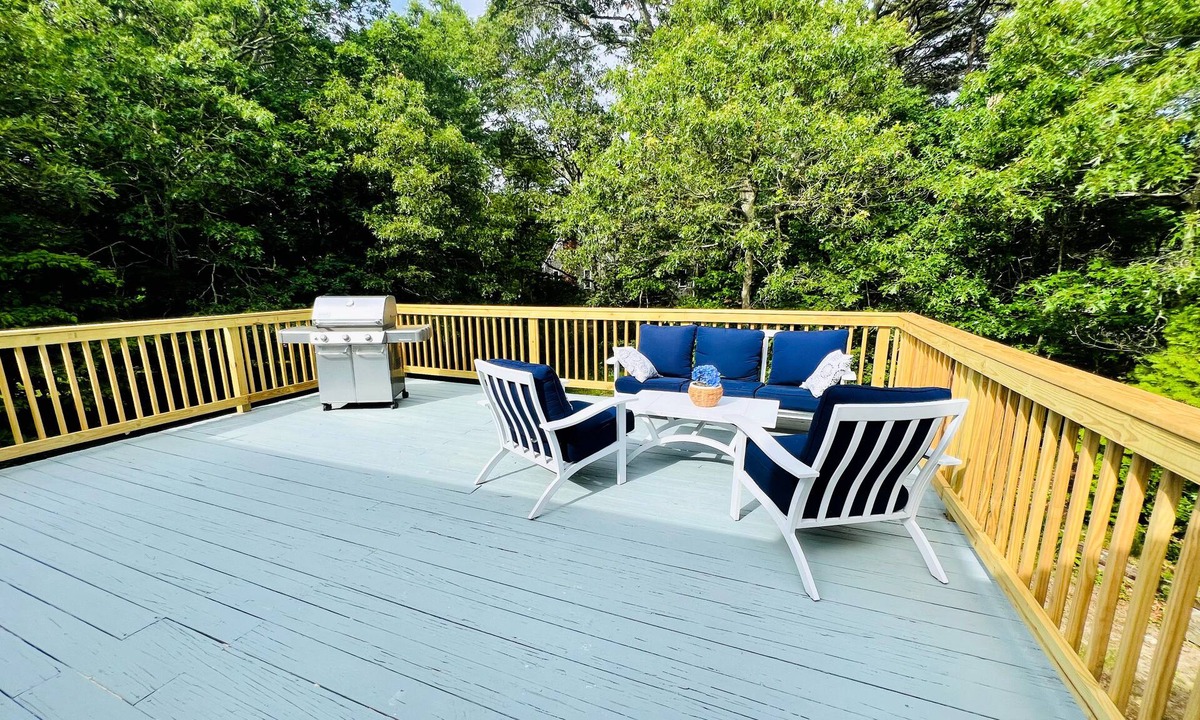 Brewster House | Newly Renovated Coveted Sheep Pond Estates/Walk to Pond,Families love it here!n