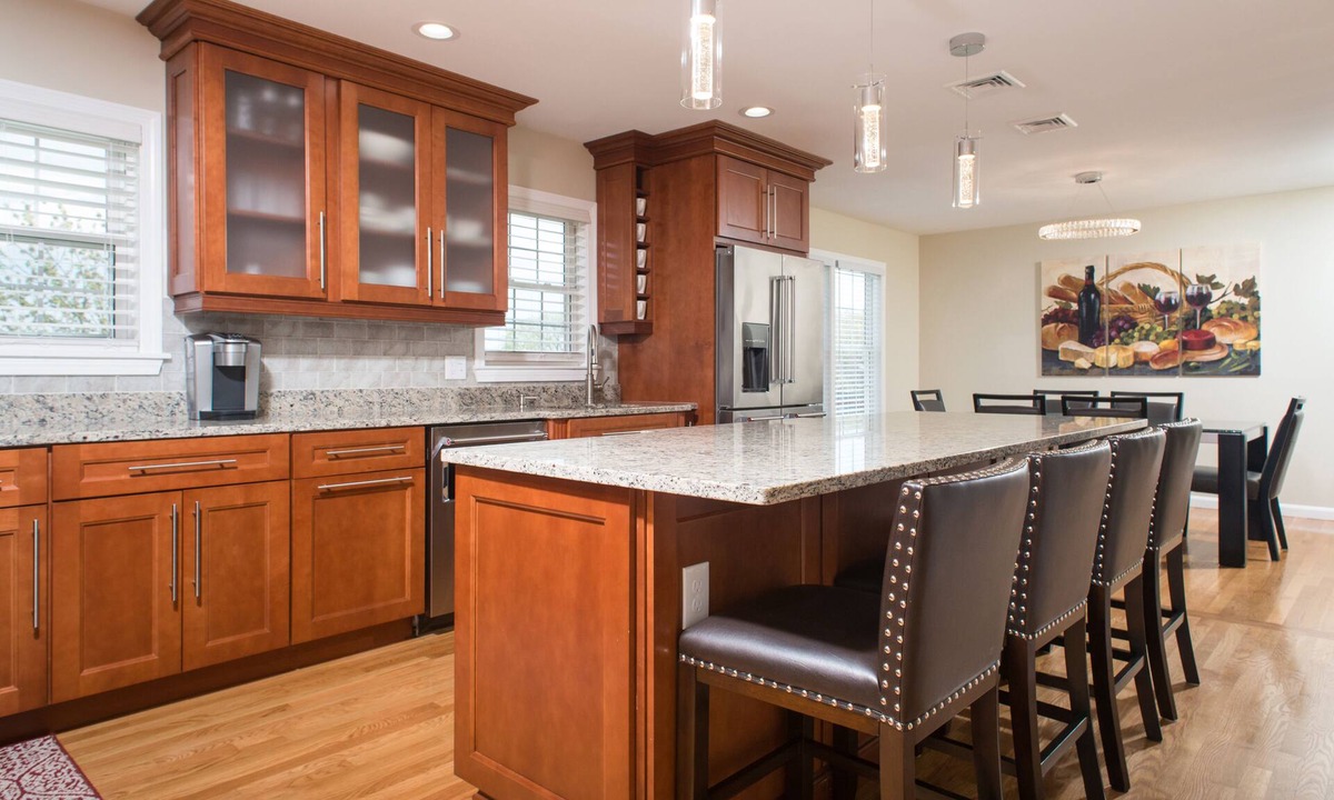 Malden House | Newly renovated home, top of the line appliances.