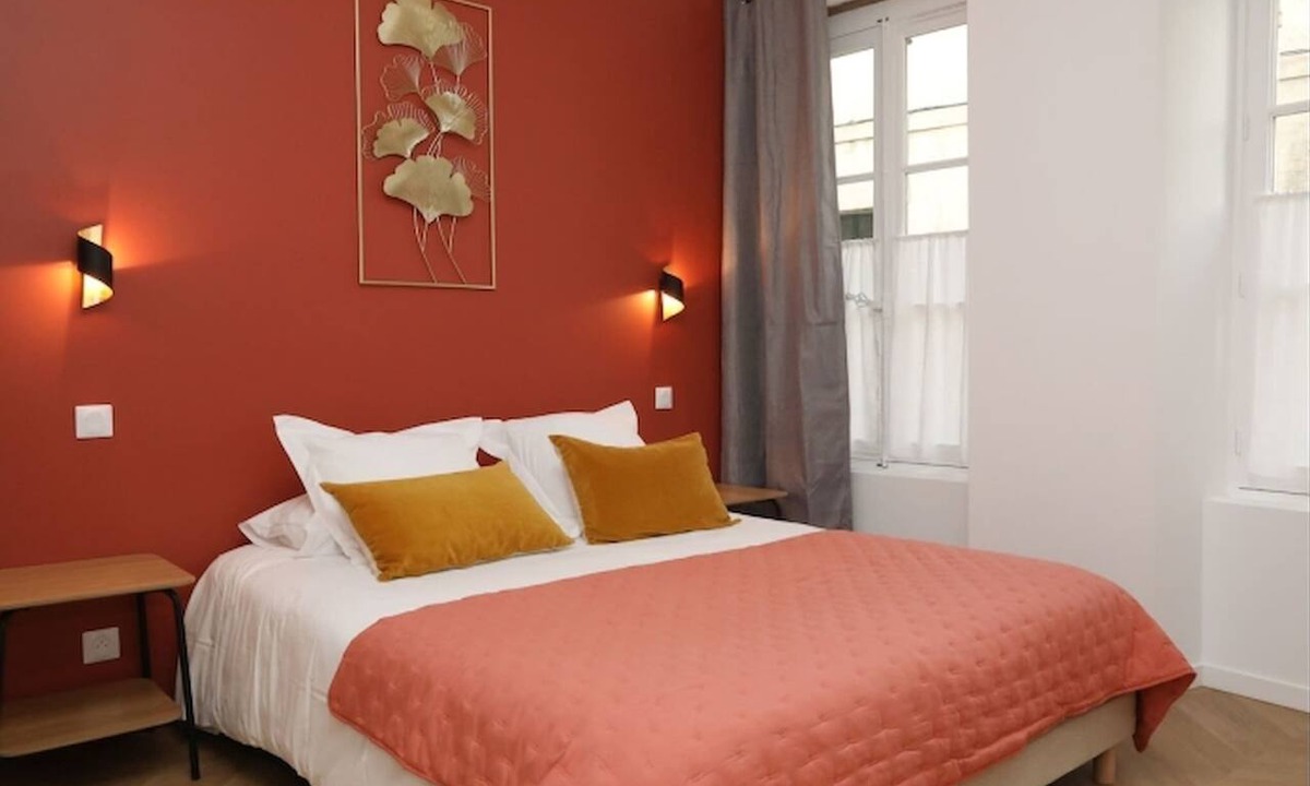 Senlis Apartment | Notre Dame de Senlis par La Boite en plus