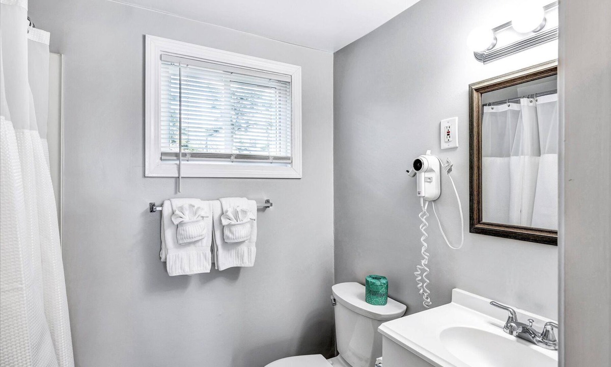 South Yarmouth Hotel | Ocean Breeze Motel - Standard Double