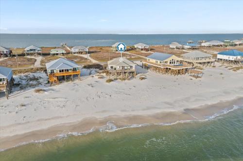 Dauphin Island House | Off The Hook - 2433 Bienville