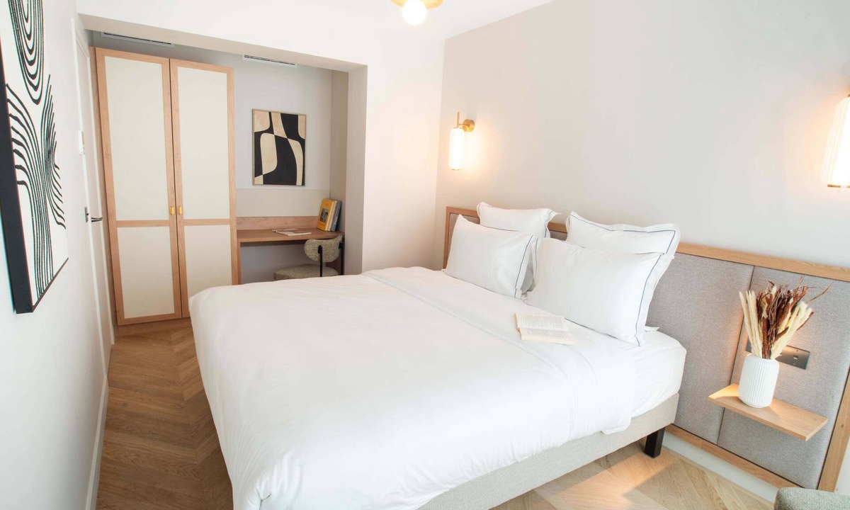 Chaussee-d'Antin Apartment | Opera - One Bedroom in Paris