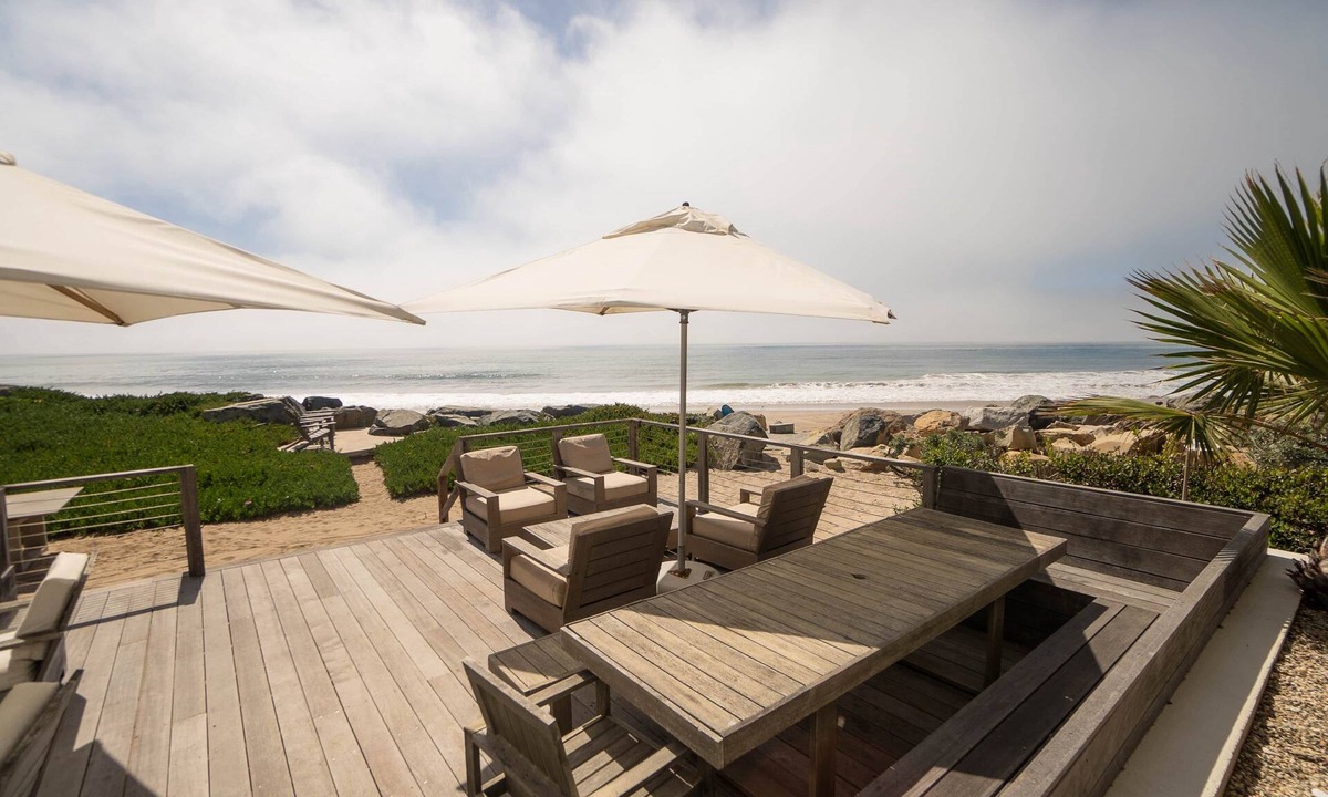 Padaro Lane House | Padaro Retreat 4 BD Beach House Ocean Front