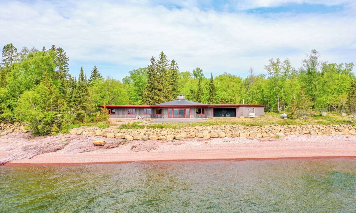 Grand Marais House | Panorama House - Lake Superior - Grand Marais, MN - Cascade Vacation Rentals