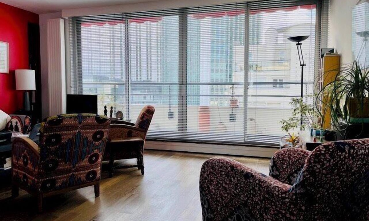 Montparnasse Apartment | Panoramic view of Paris and Montparnasse Station