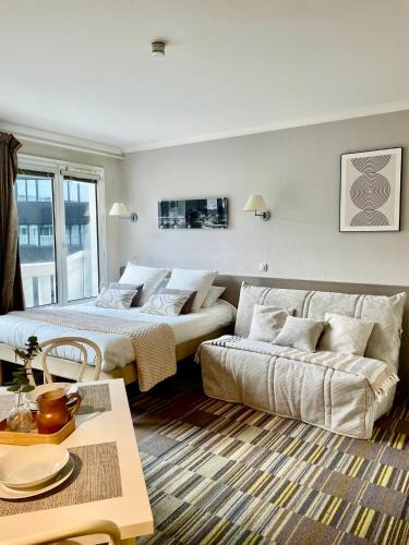Saint-Lambert Apartment | Paris Porte de Versailles Cosy Lodge 2 Appart parking wifi 4 pers