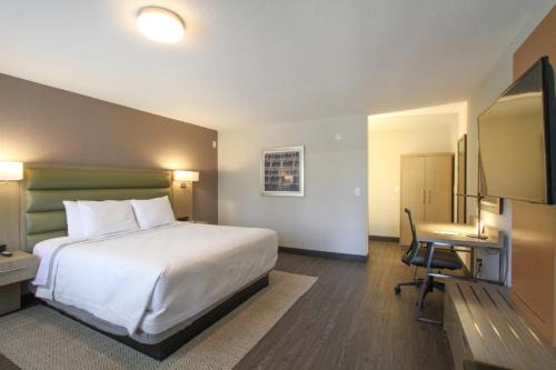 Pasadena Hotel | Pasadena Inn at Old Town, Los Angeles