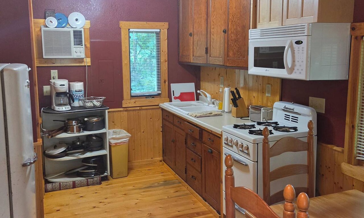 Crosslake Cabin | Peaceful 2-bedroom cabin with AC in beautiful Crosslake with dock slip