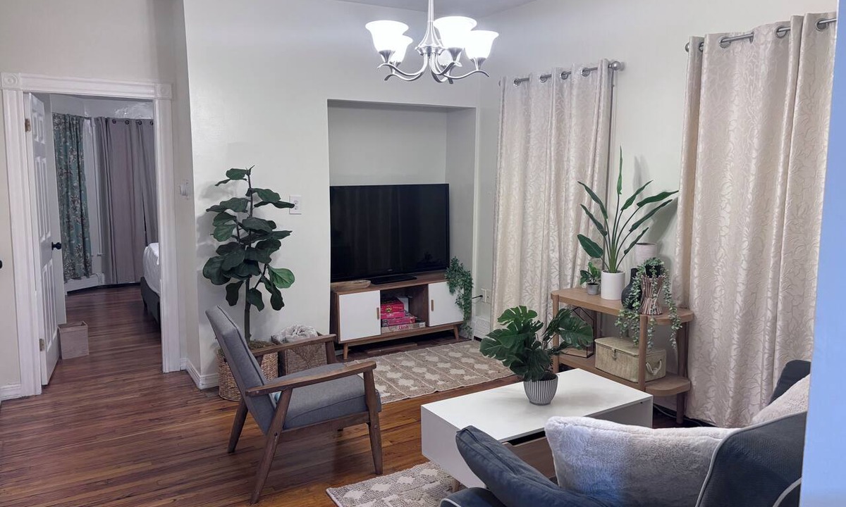 East Somerville Apartment | Peaceful and cozy apartment in great location.