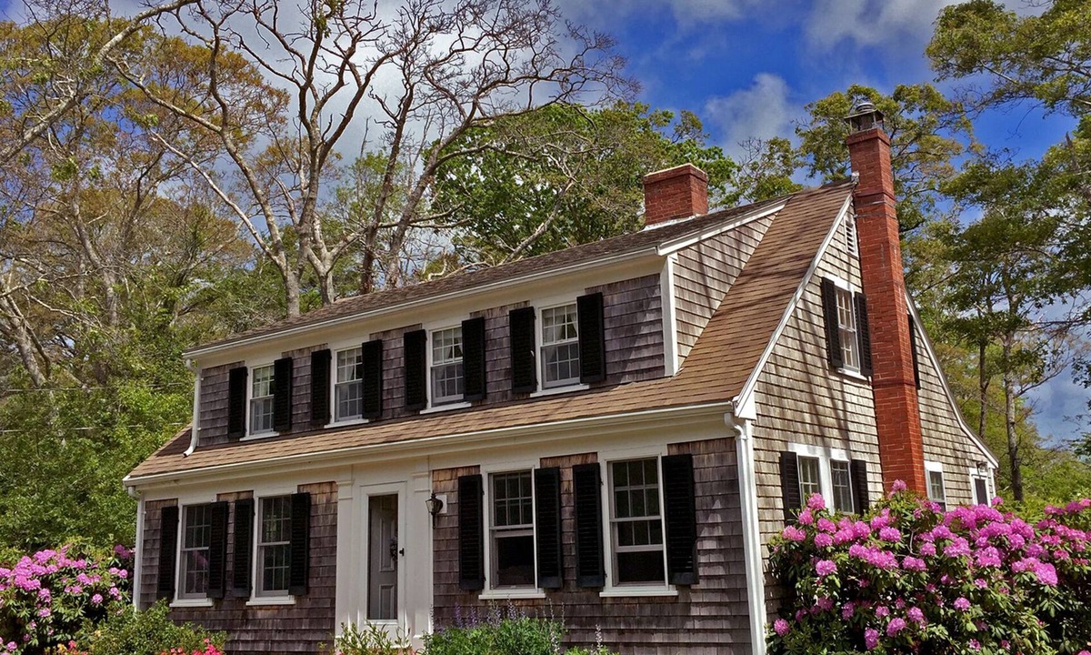 Brewster House | Peaceful Haven, Brewster Walk to The Brewster Store & Breakwater Beach