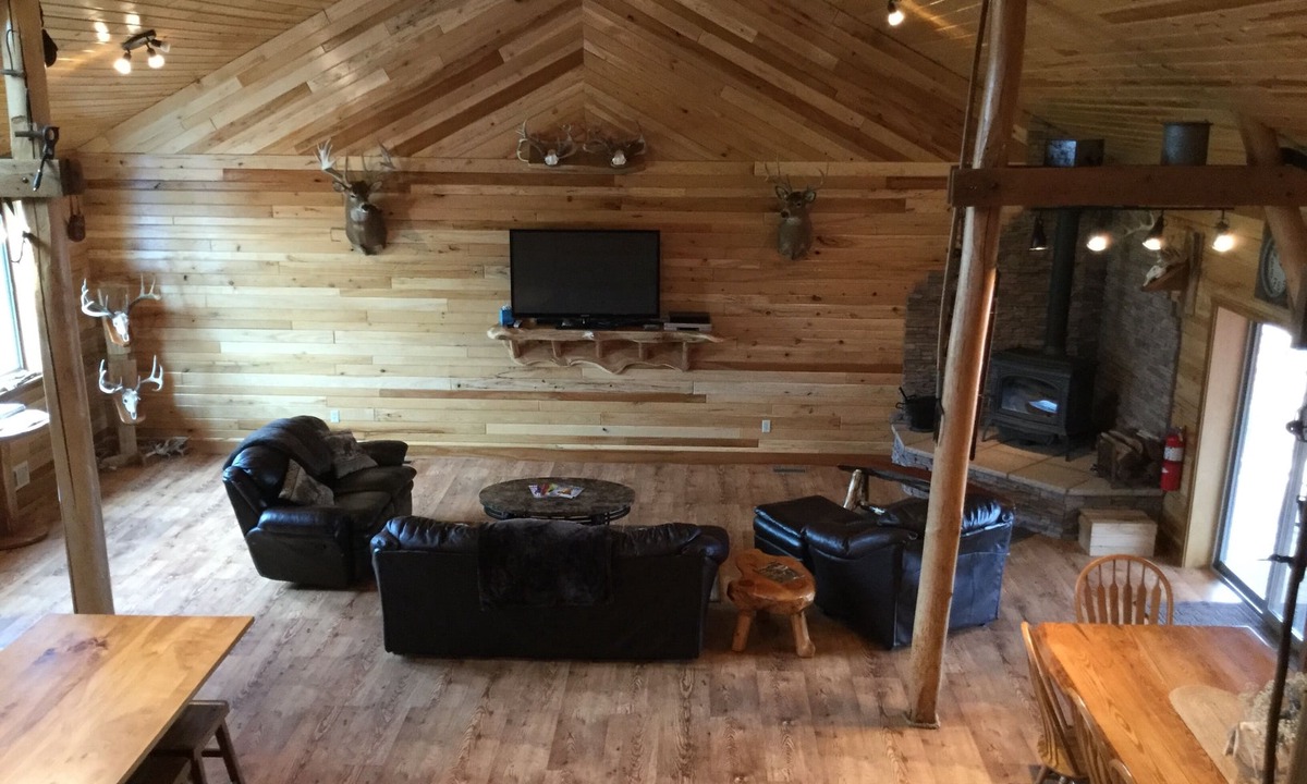 Trempealeau County Cabin | Peaceful WI Getaway with Gardens, Birds, & Nature. Great for Weekend Reunions!