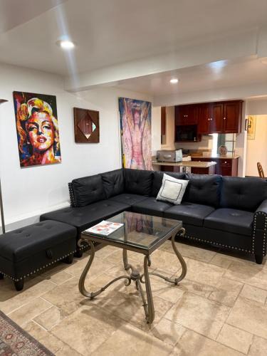 Hollywood Dell Apartment | Peaceful Zen,1BDR Home in Hollywood Hills
