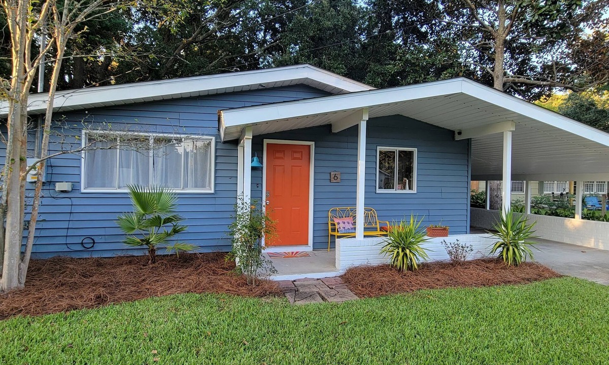 Ocean Springs House | PERFECT LOCATION family friendly, walk to beach, close to casinos
