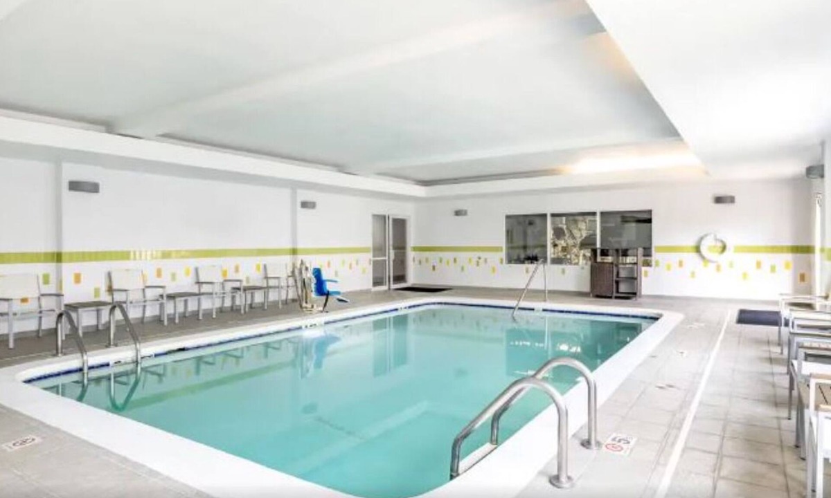 South Baton Rouge Hotel | Perfect Retreat for Couples - Comfort Meets Convenience in Baton Rouge Stay
