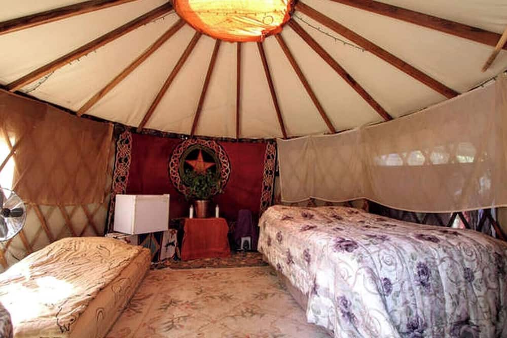 Geyserville RV Rental | Picturesque Yurt near San Francisco Incredible for a Unique Glamping Experience