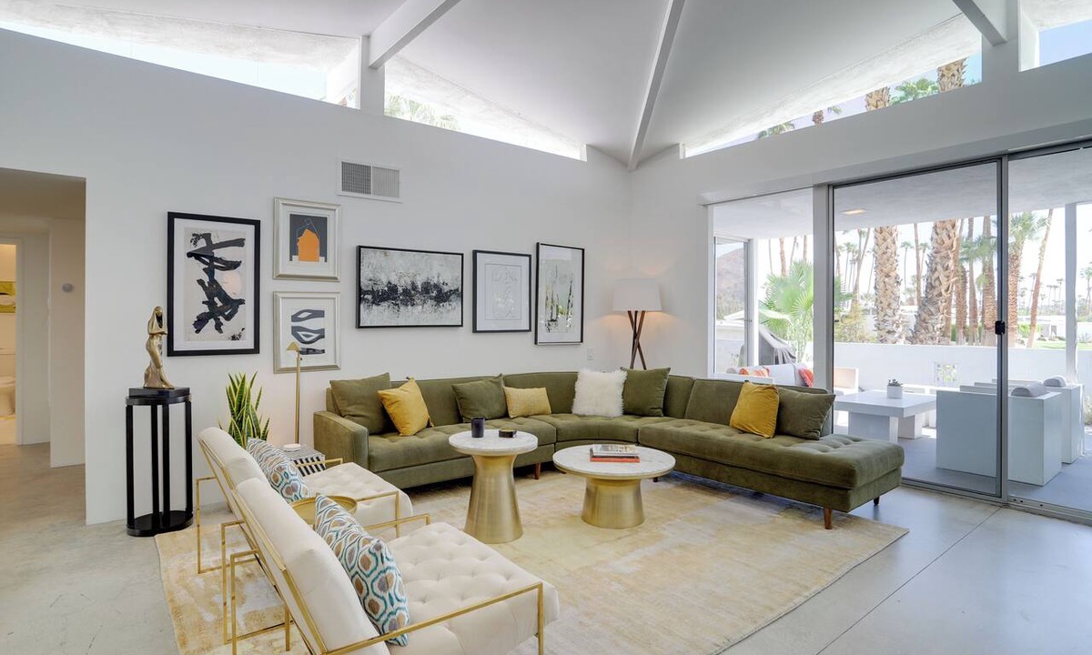 Canyon View Estates Condo | Pool Access: Mtn-View Palm Springs Condo!