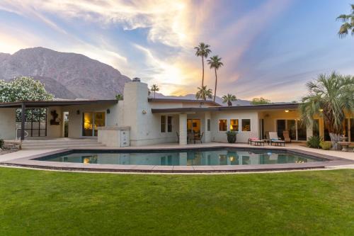 Borrego Springs House | Poolside Splendor! Spacious De Anza Golf Club Home