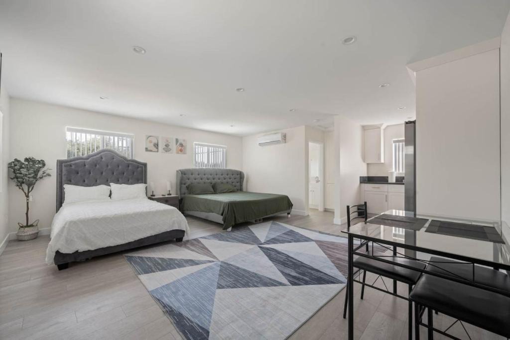 Burbank Apartment | Prime new beautiful studio in burbank