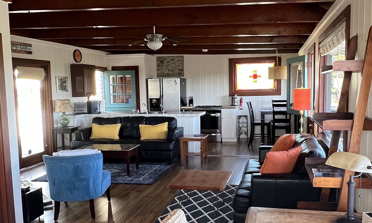 Eastside Cottage | Private 1BR Furnished Cottage w/Ocean Views Near Montecito Month-to-Month