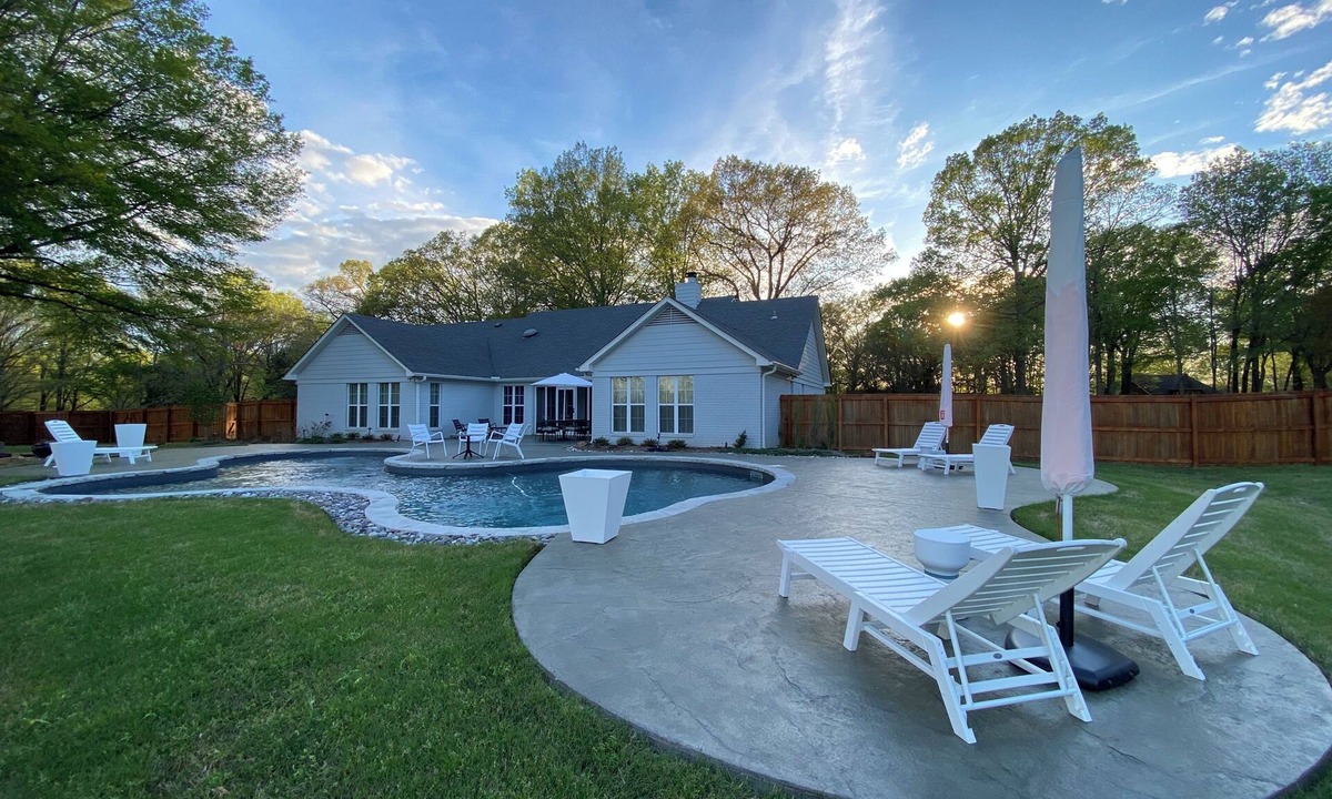 Hernando House | Private 3-Acre Estate with Resort-Style Pool