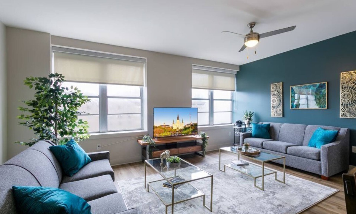 Central Business District Hotel | Private Condo near Must-See Attractions of New Orleans