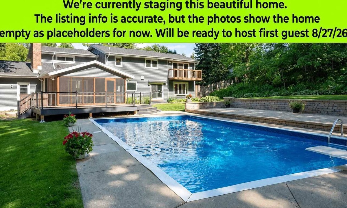 Token Creek House | Private Pool - Hot Tub - Sauna - Game Room - Pets