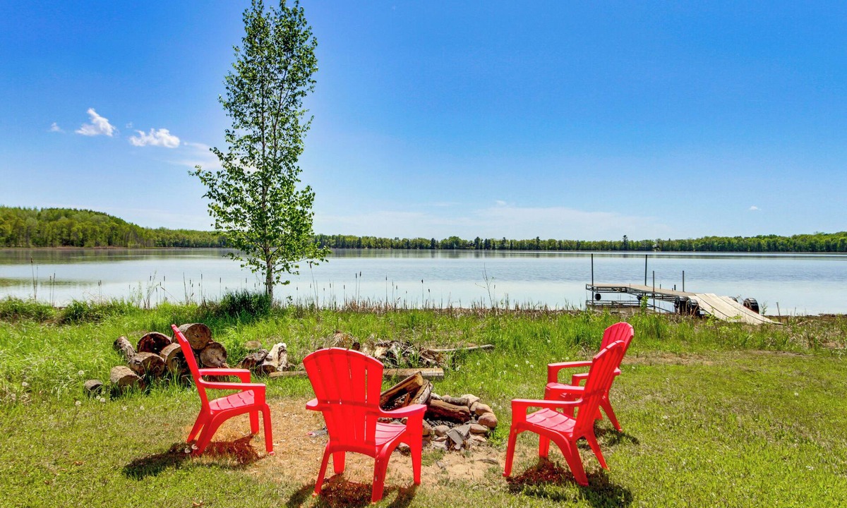 Ossipee Cabin | Quiet Relaxing Lakefront Cabin w/Private Dock