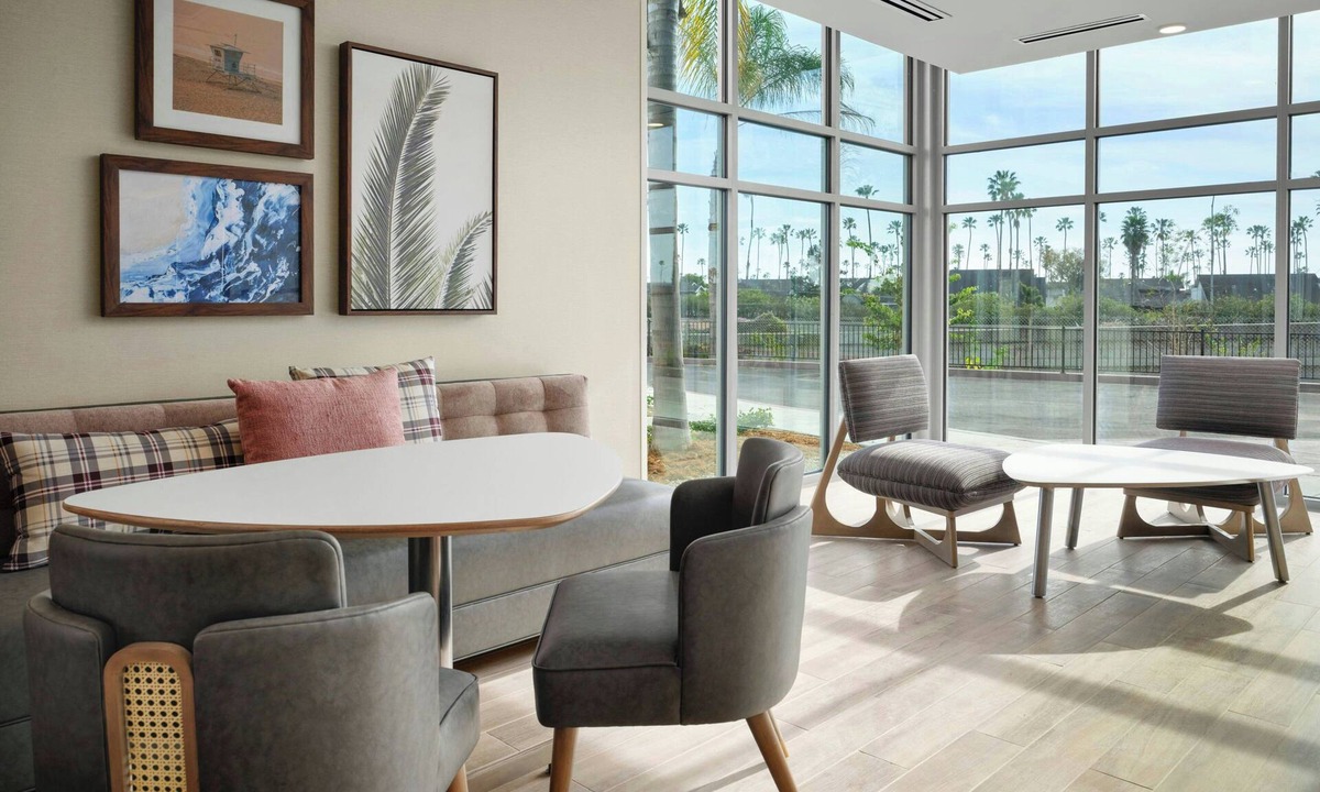 Ventura Hotel | Residence Inn by Marriott Ventura Beach