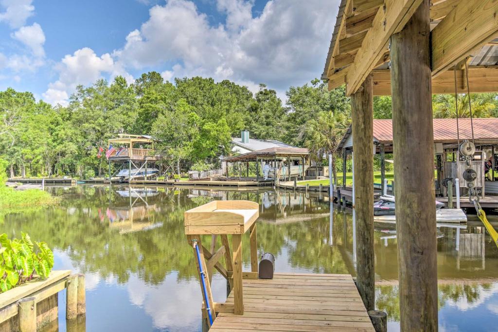 Foley House | Riverside New Magnolia Springs Home w/Dock, Beach