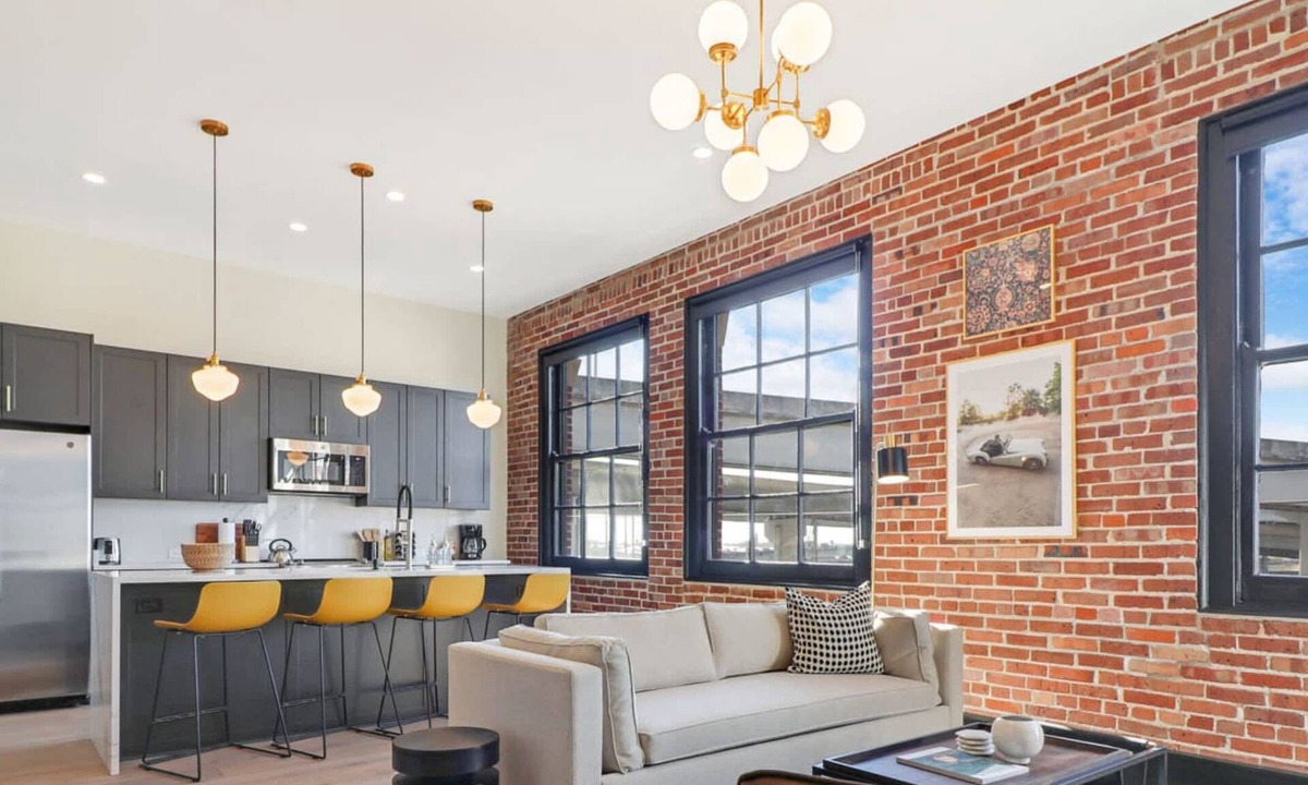 Arts/Warehouse District Apartment | Roami at The Lola | Near Bourbon St. | 3 Bedroom