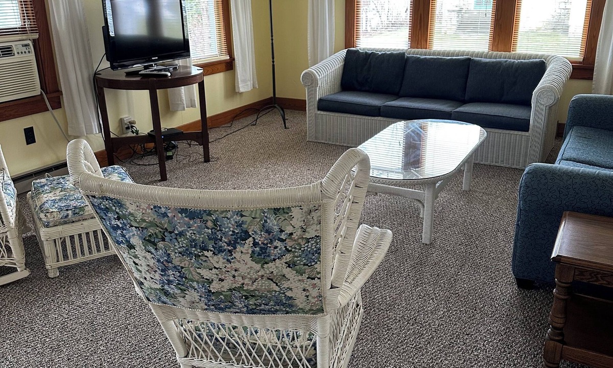 Egg Harbor House | Roomy Two Bedroom House Near Central Egg Harbor