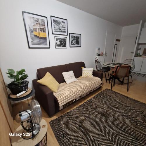 Saint-Ouen Apartment | Saint Ouen Appartement cosy