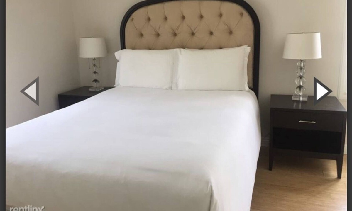 North of Montana House | Santa Monica 1 Bedroom 1 Bath Prime Location