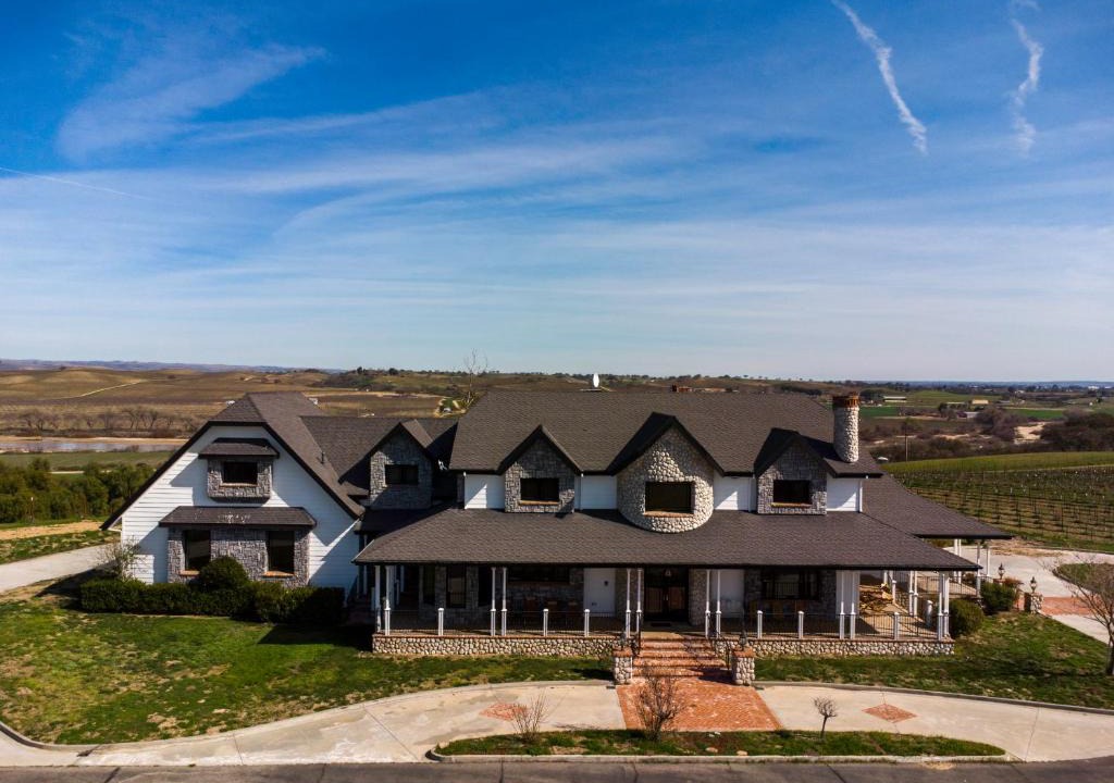 Paso Robles House | Santellan Manor
