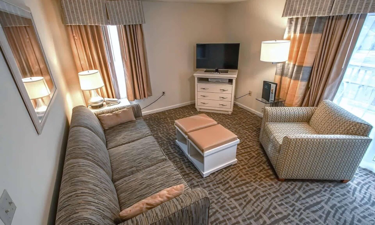 Mashpee Apartment | Sea Mist Resort - 1 Bedroom