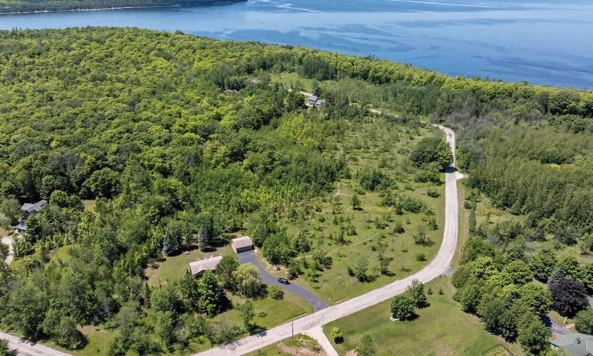 Ellison Bay House | Secluded Northern Door Cabin | Trails + Fire Pit