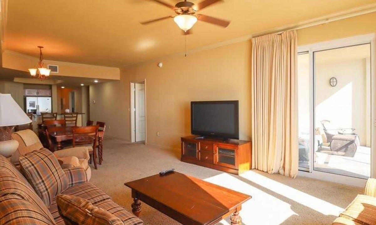 Gulfport Condo | Sienna 702: 2BR Gulfport Condo with Stunning View