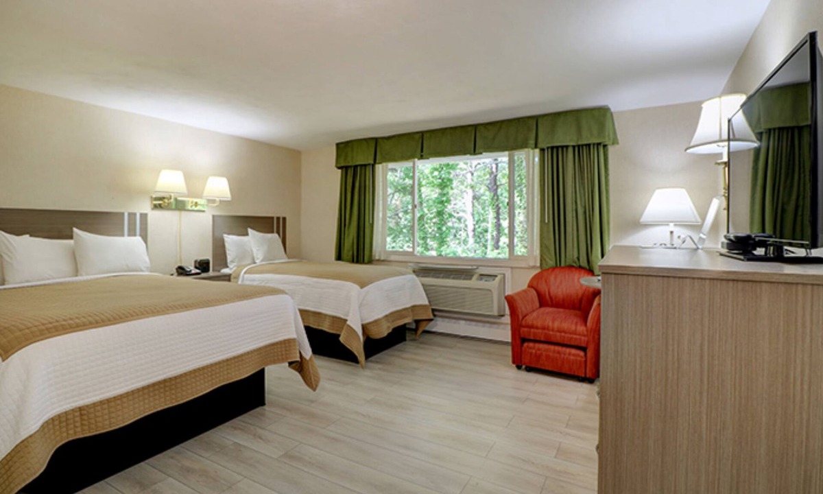 Orleans Hotel | Skaket Beach Motel