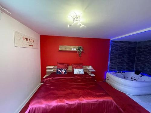 Tremblay-en-France Apartment | Spa House , love room