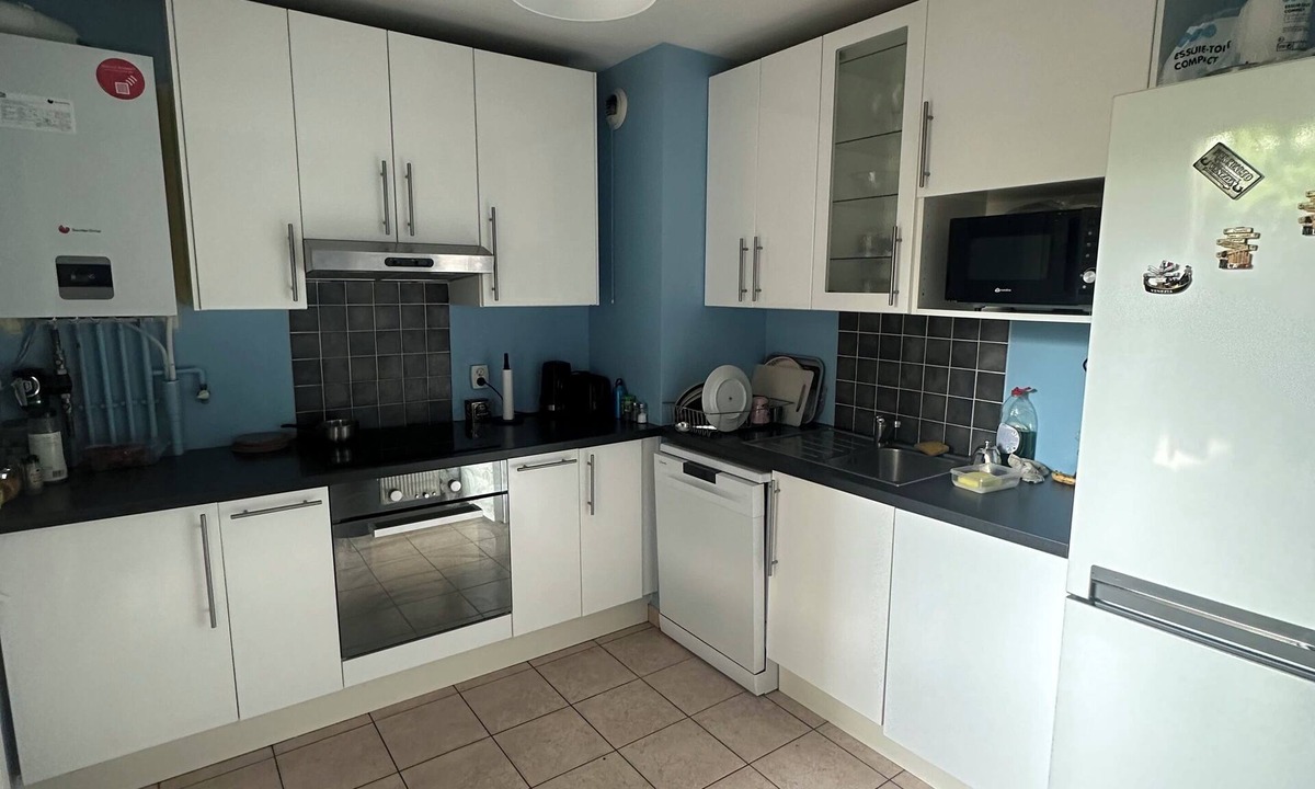 Gennevilliers Apartment | Spacious 2-Bedroom Apartment Near Olympic Venues in Paris