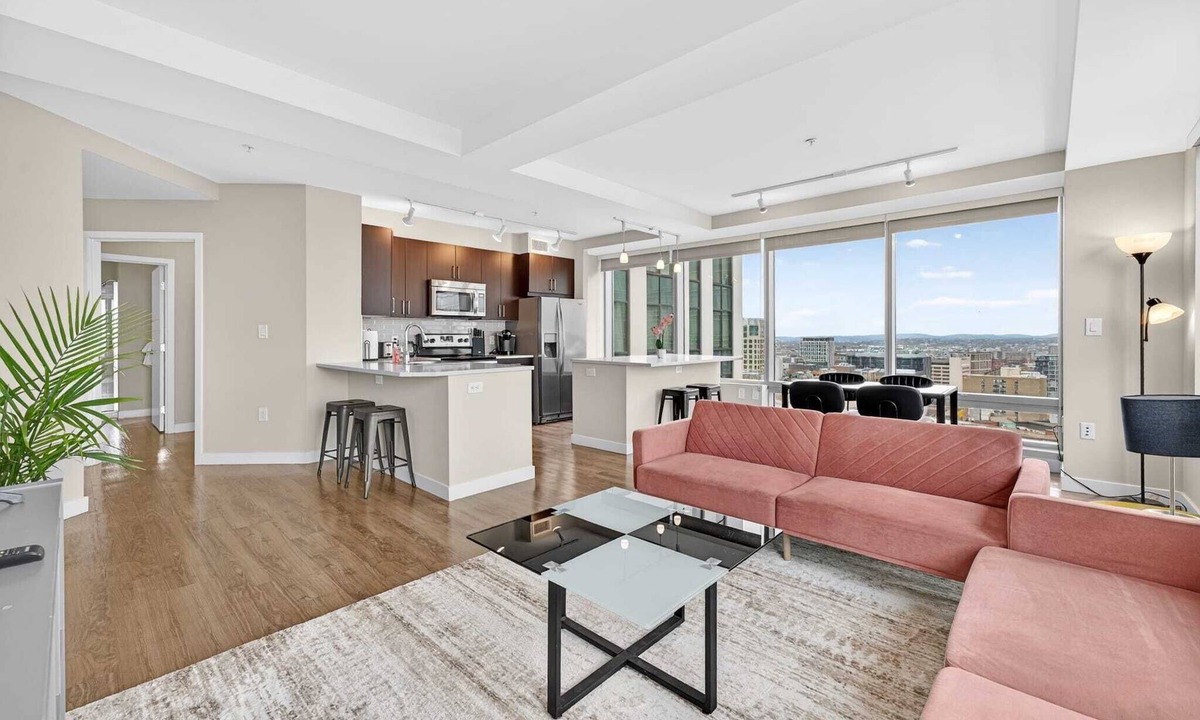 Chinatown Apartment | Spacious 2BR/2BA overlooking Boston Common