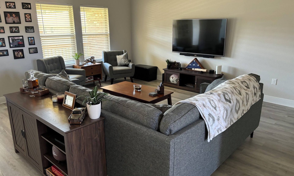 Crestview House | Spacious 4-Bedroom, 2-Bath Home in Crestview, FL - Perfect for Families & Groups