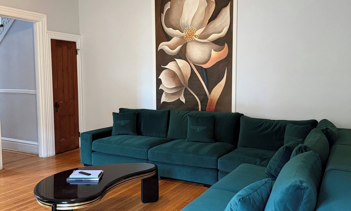 Downtown Baltimore House | Spacious 5-bedroom townhome in Baltimore