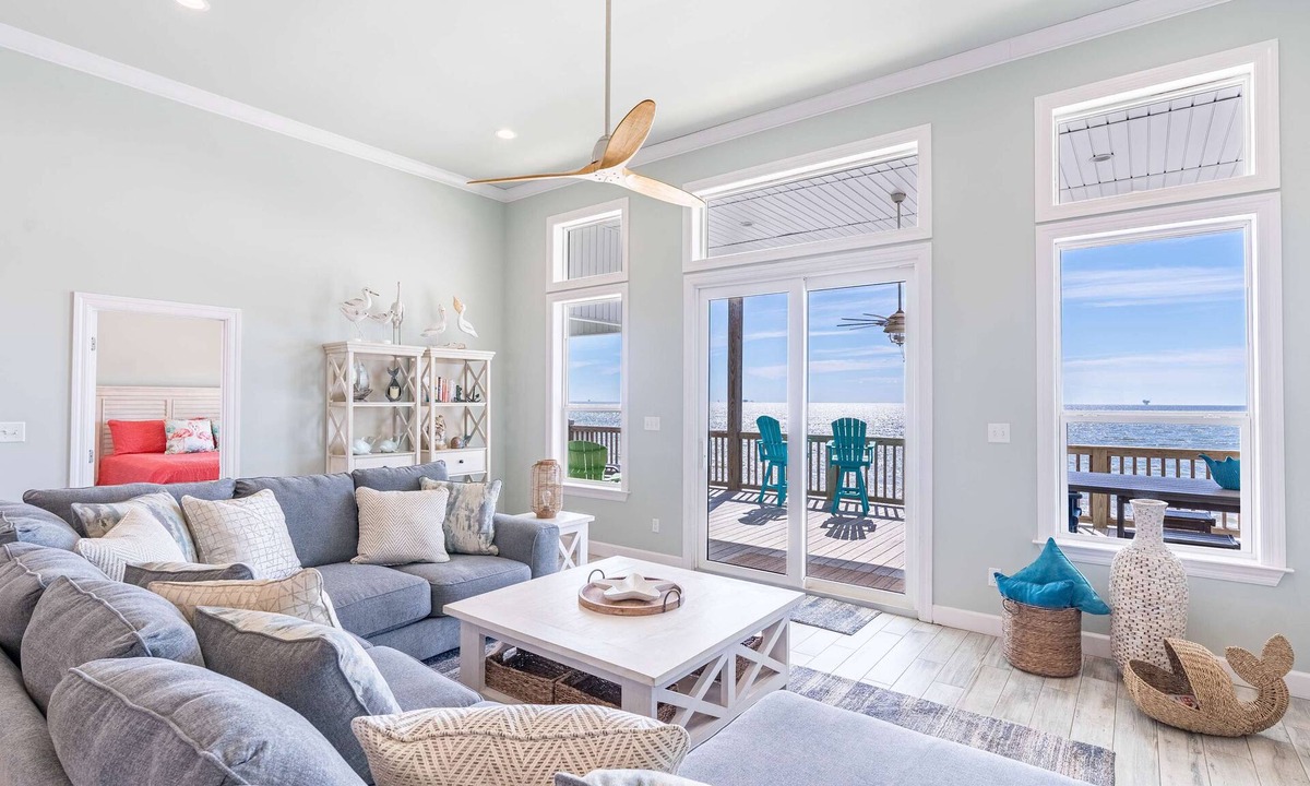 Dauphin Island House | Spacious Gulf front home w/spectacular sunrise & sunset views