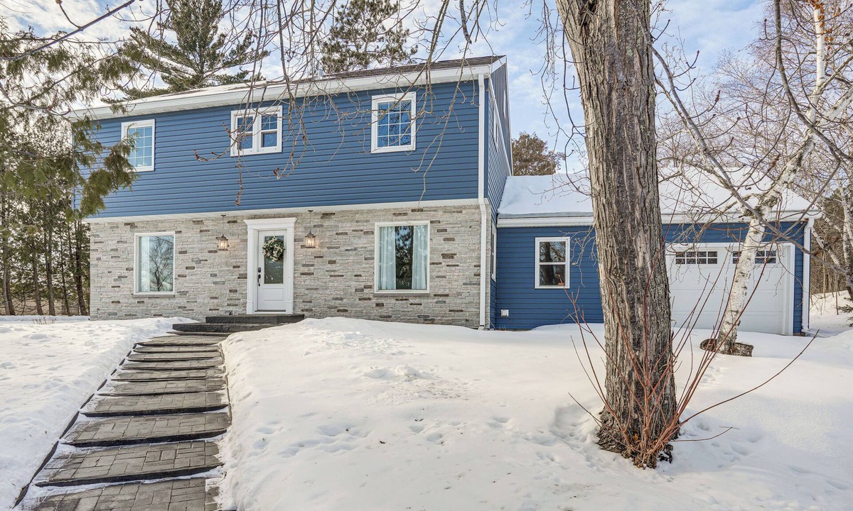 Bemidji House | Spacious Home Near Lake Bemidji with Game Room!