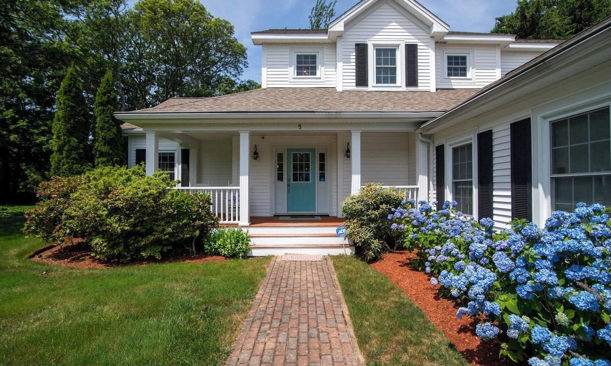 Brewster House | Spacious home with deck and fire pit!