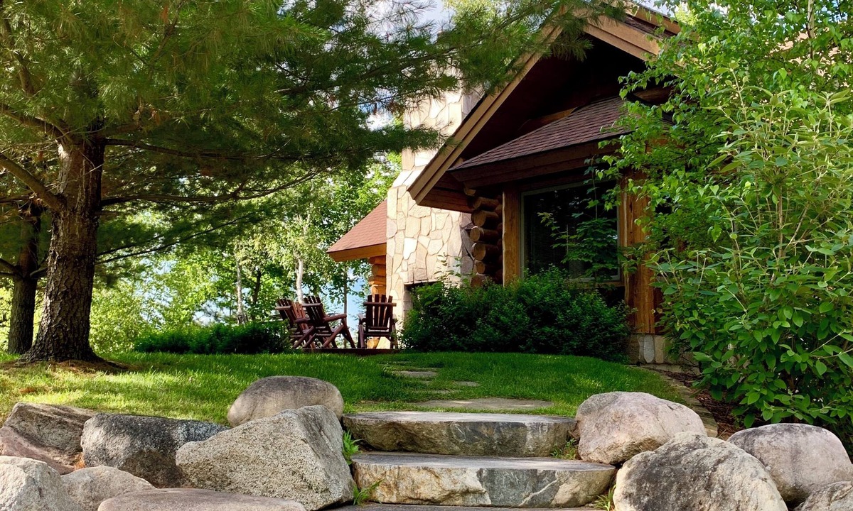 Longville Cabin | Special Forth of July week! The cabin is available for 6-8 guests in 3 bedrooms.